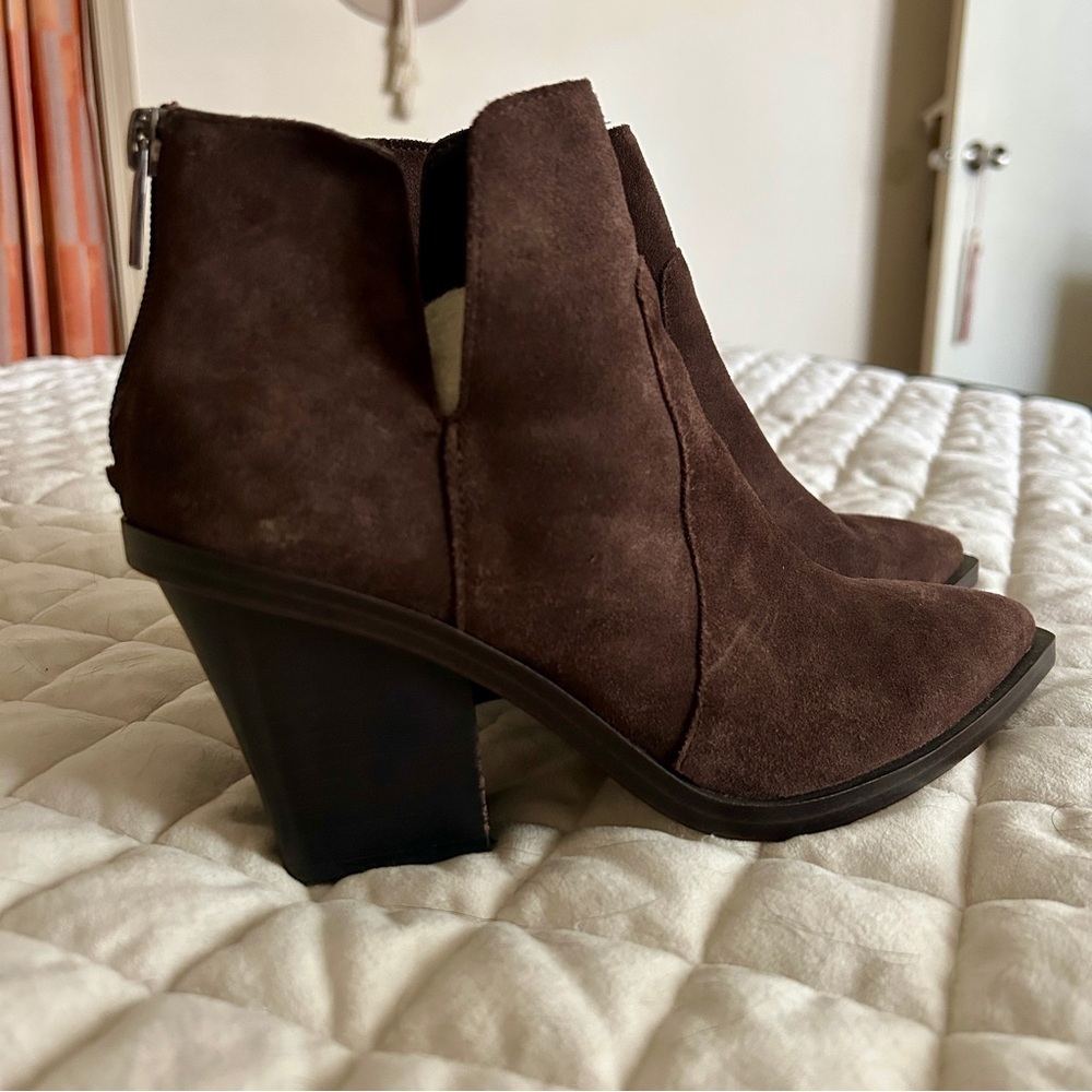 Vince Camuto Gwelona Dark Brown Booties
